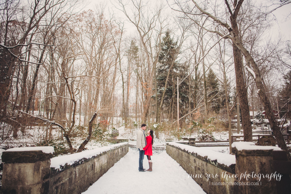 downtown cleveland winter engagement photos_005