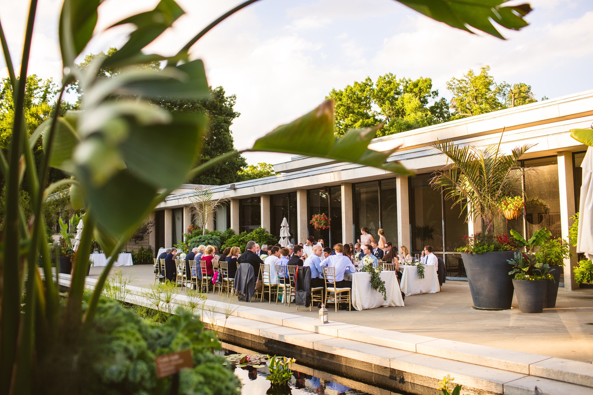 cleveland botanical garden wedding photos 43