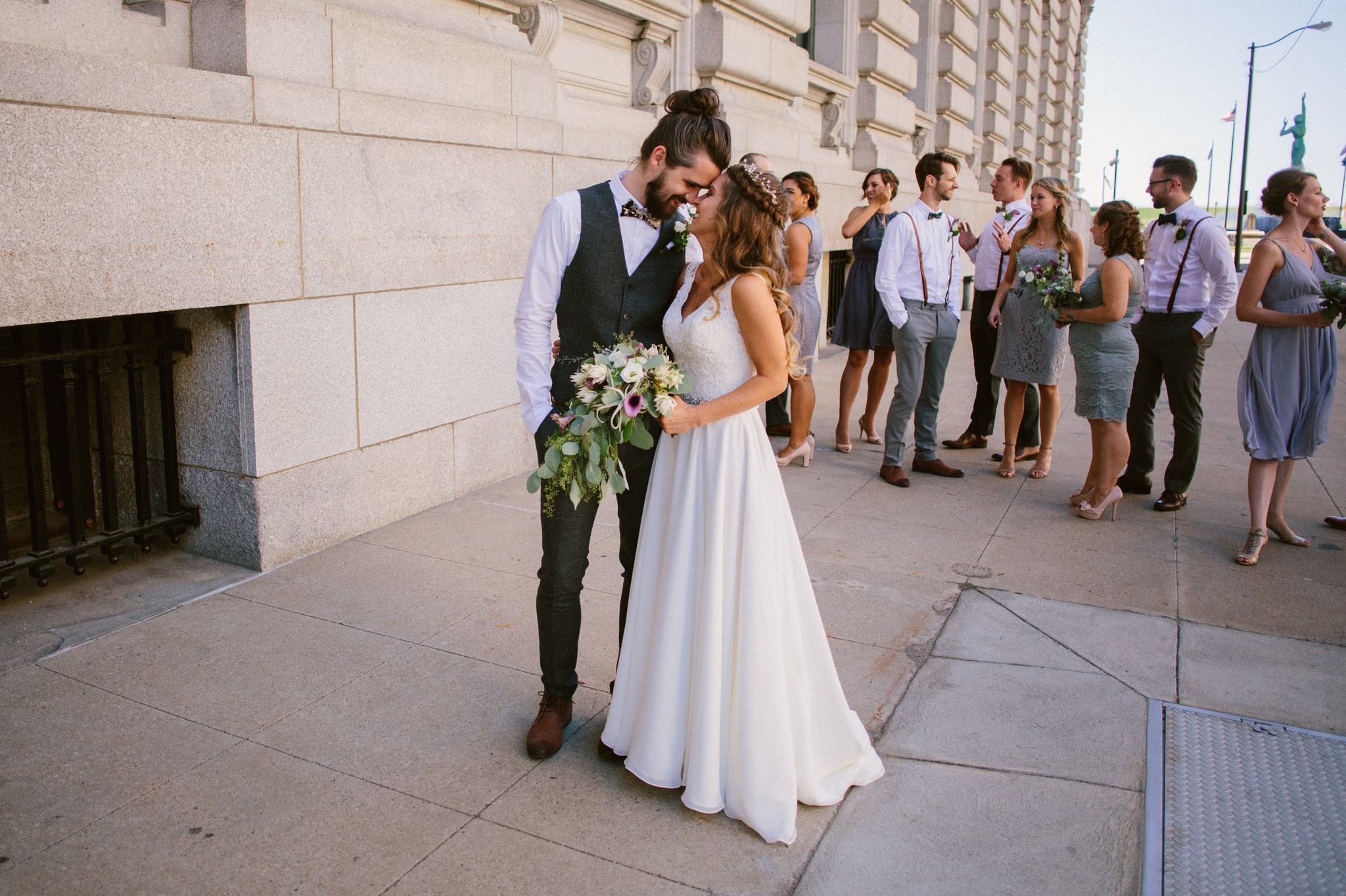 downtown-cleveland-red-space-events-wedding-photos-20