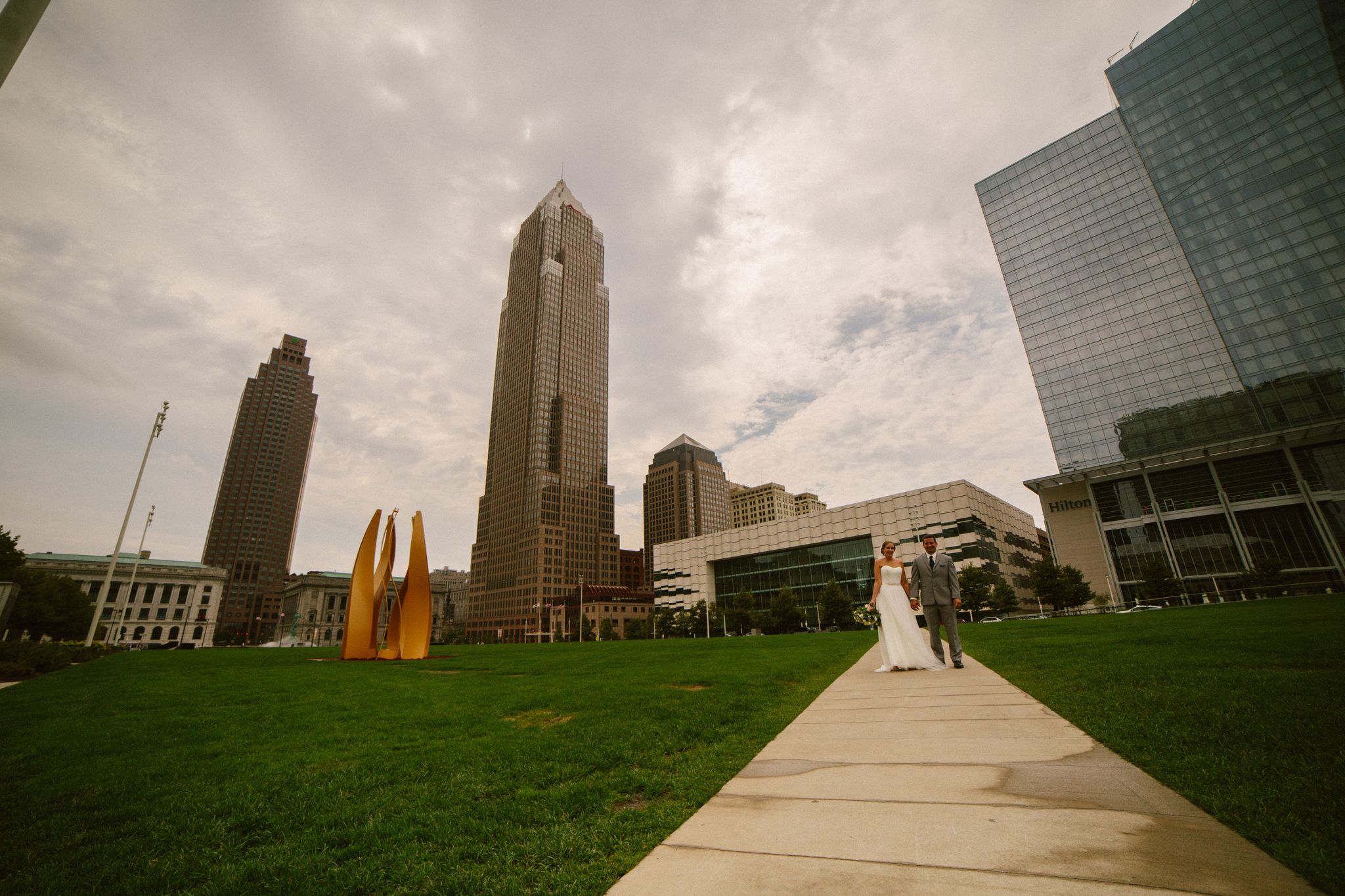 downtown-cleveland-wedding-photos-8